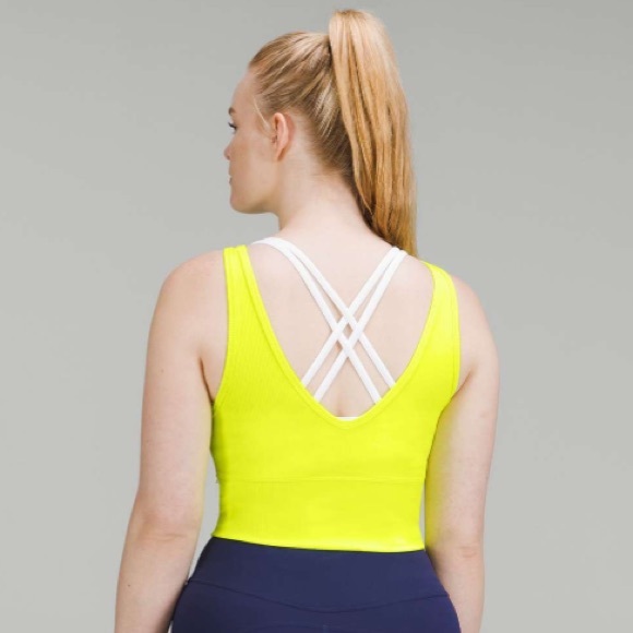 Power Pivot Ribbed Tank Top - Picture 4 of 6